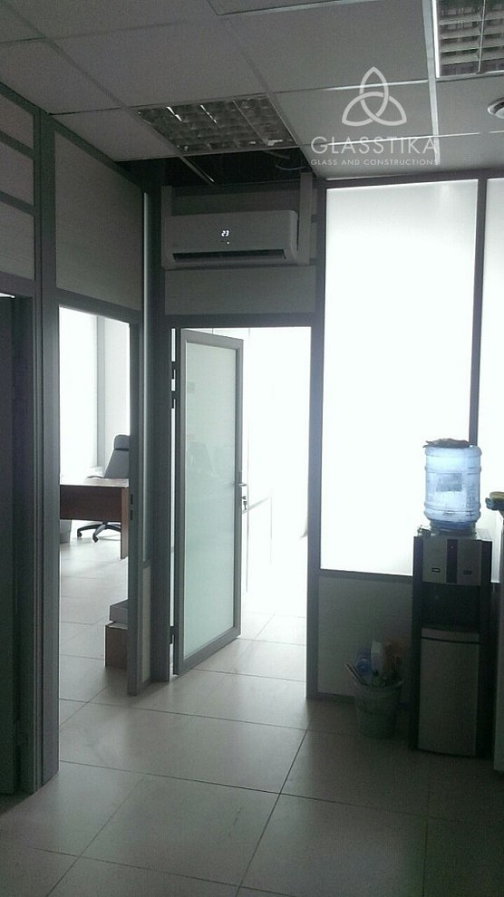 СТЕКЛЯННЫЕ ПЕРЕГОРОДКИ