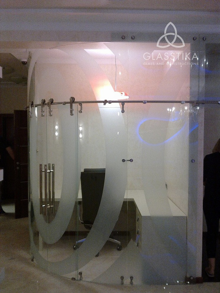 СТЕКЛЯННЫЕ ПЕРЕГОРОДКИ