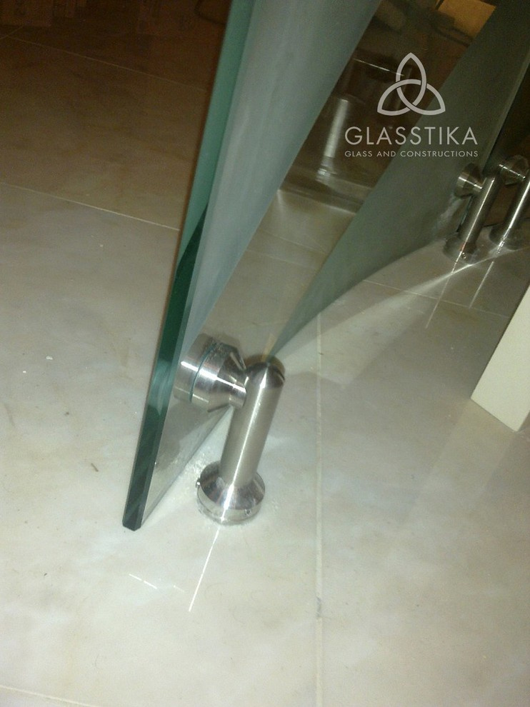 СТЕКЛЯННЫЕ ПЕРЕГОРОДКИ