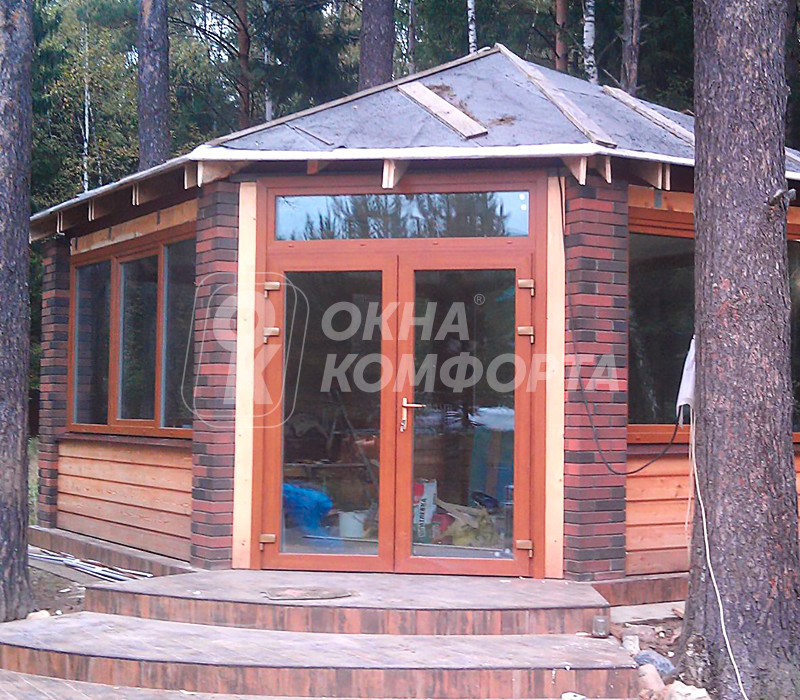 Остекление коттеджа