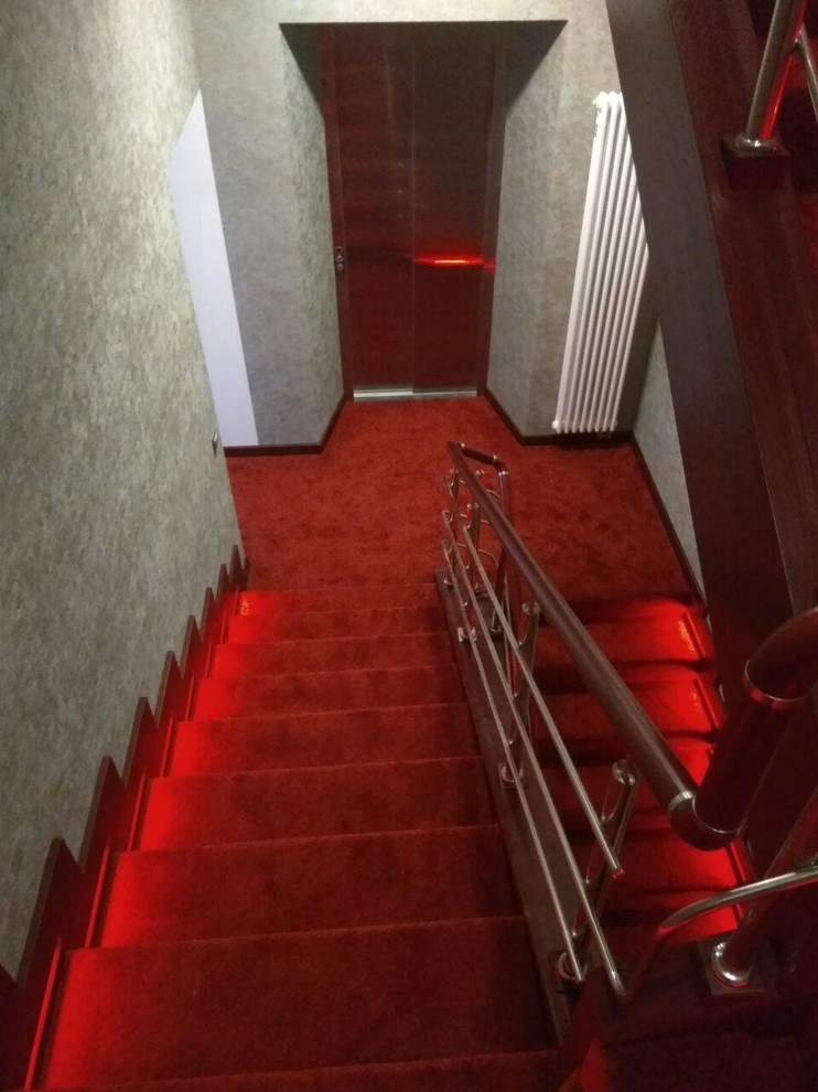 Укладка ковролина в частном доме