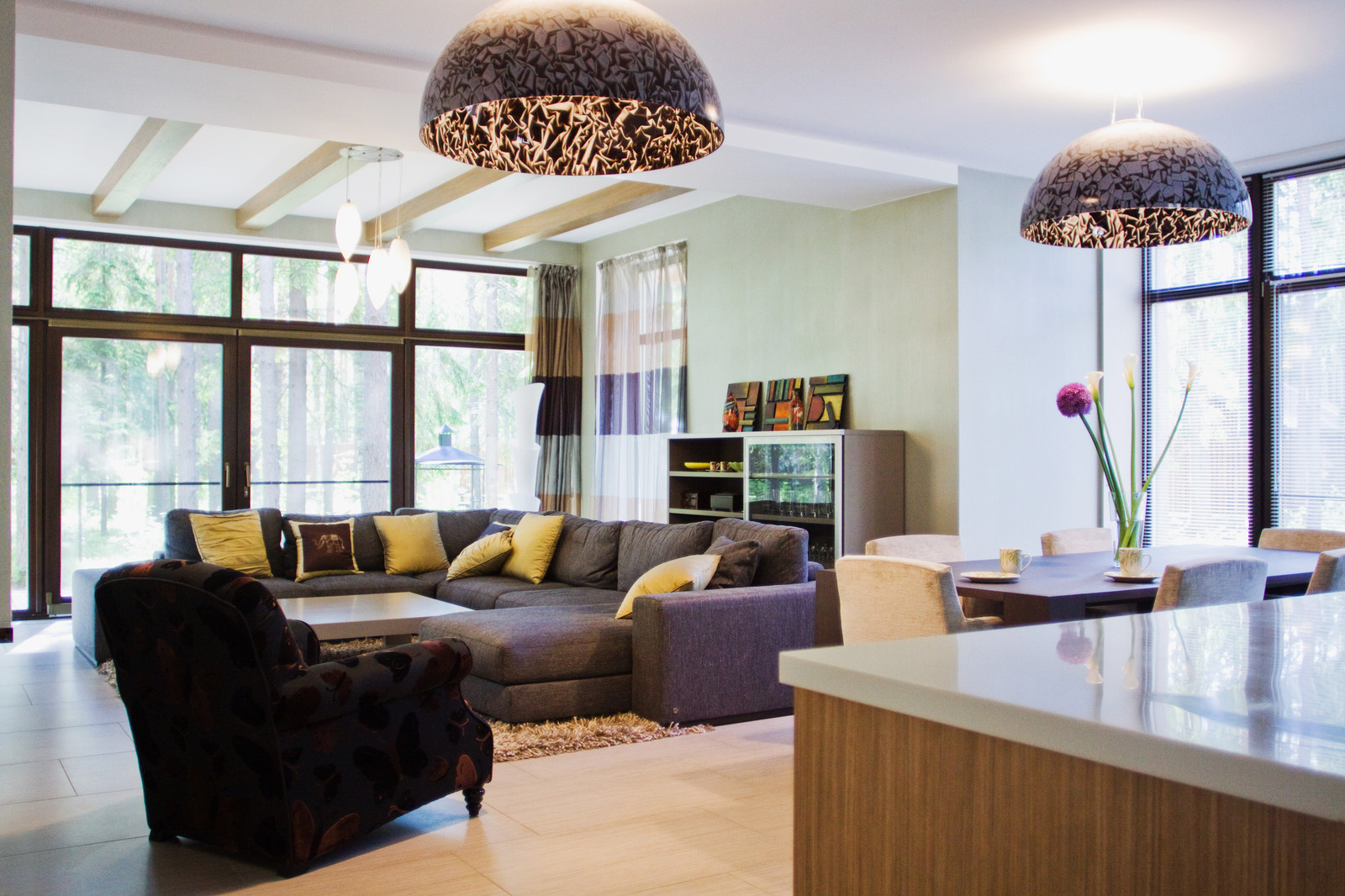 дом в пос.Западная Лица