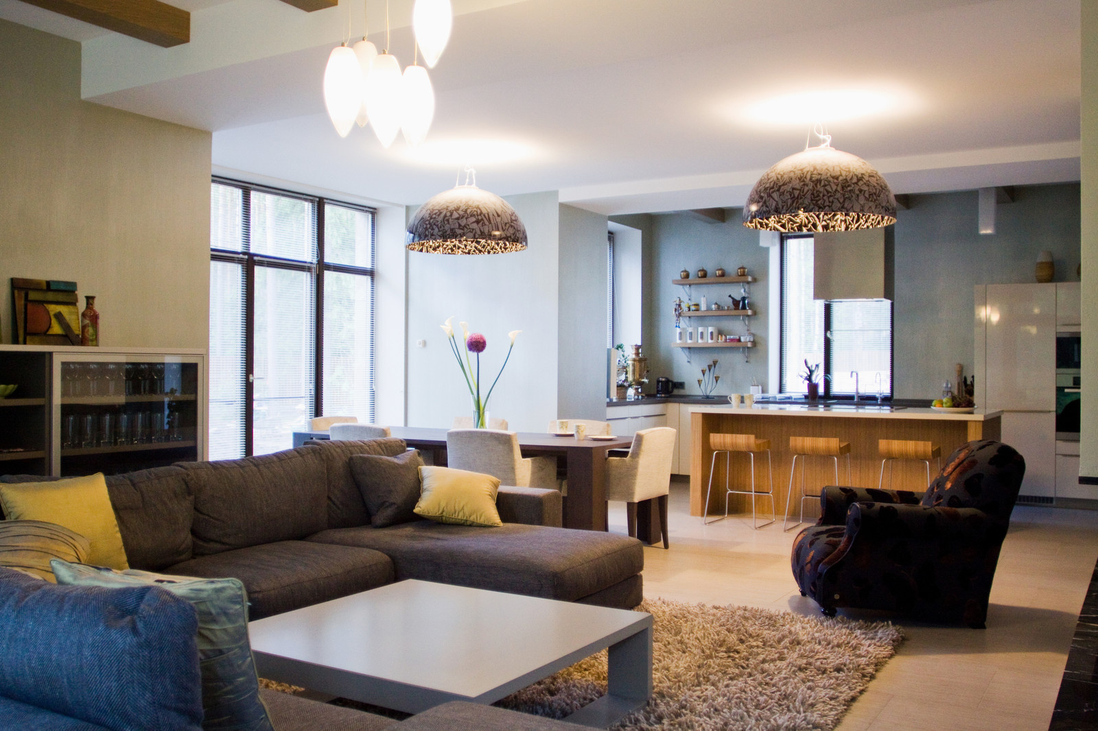 дом в пос.Западная Лица