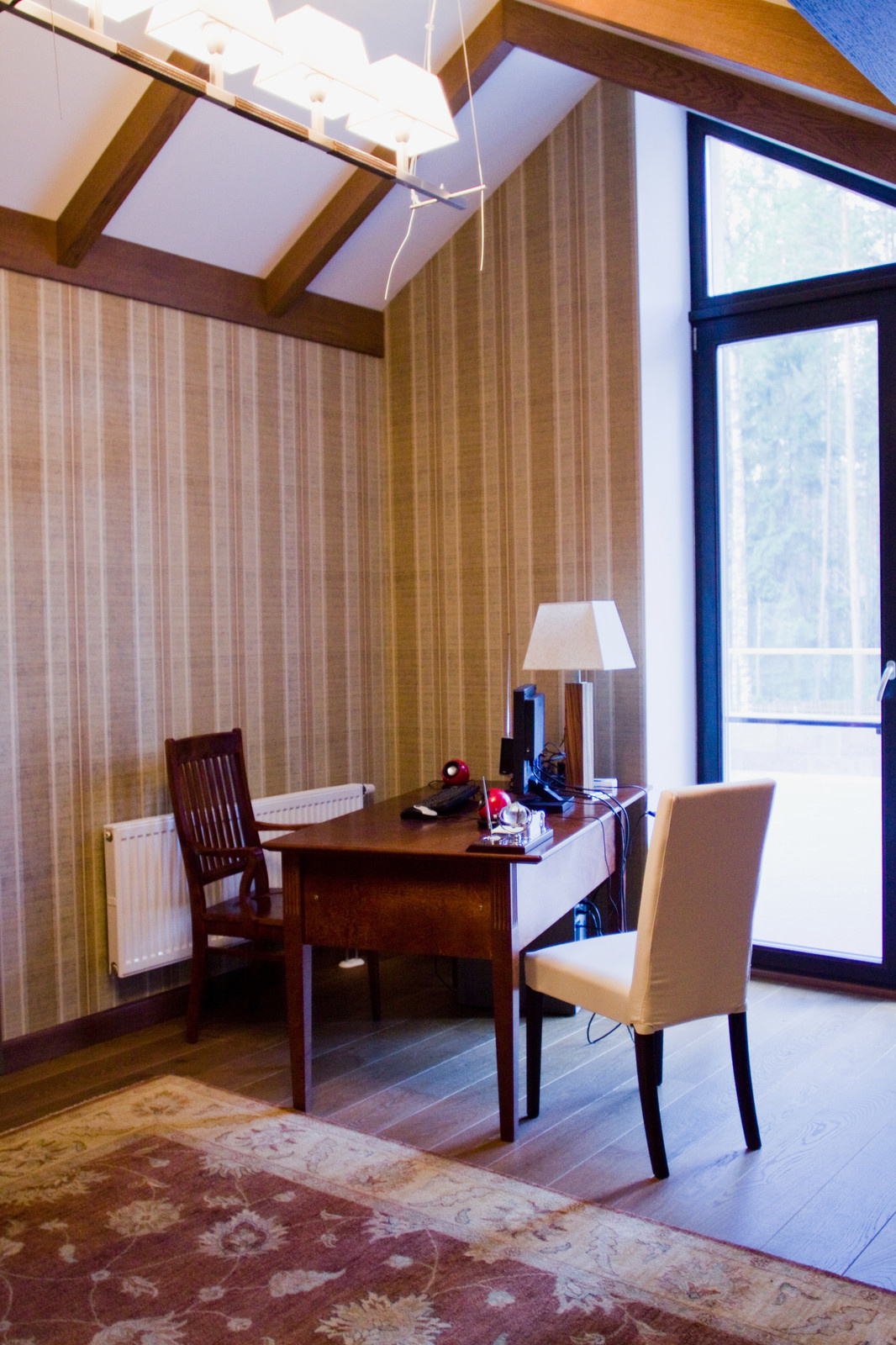 дом в пос.Западная Лица