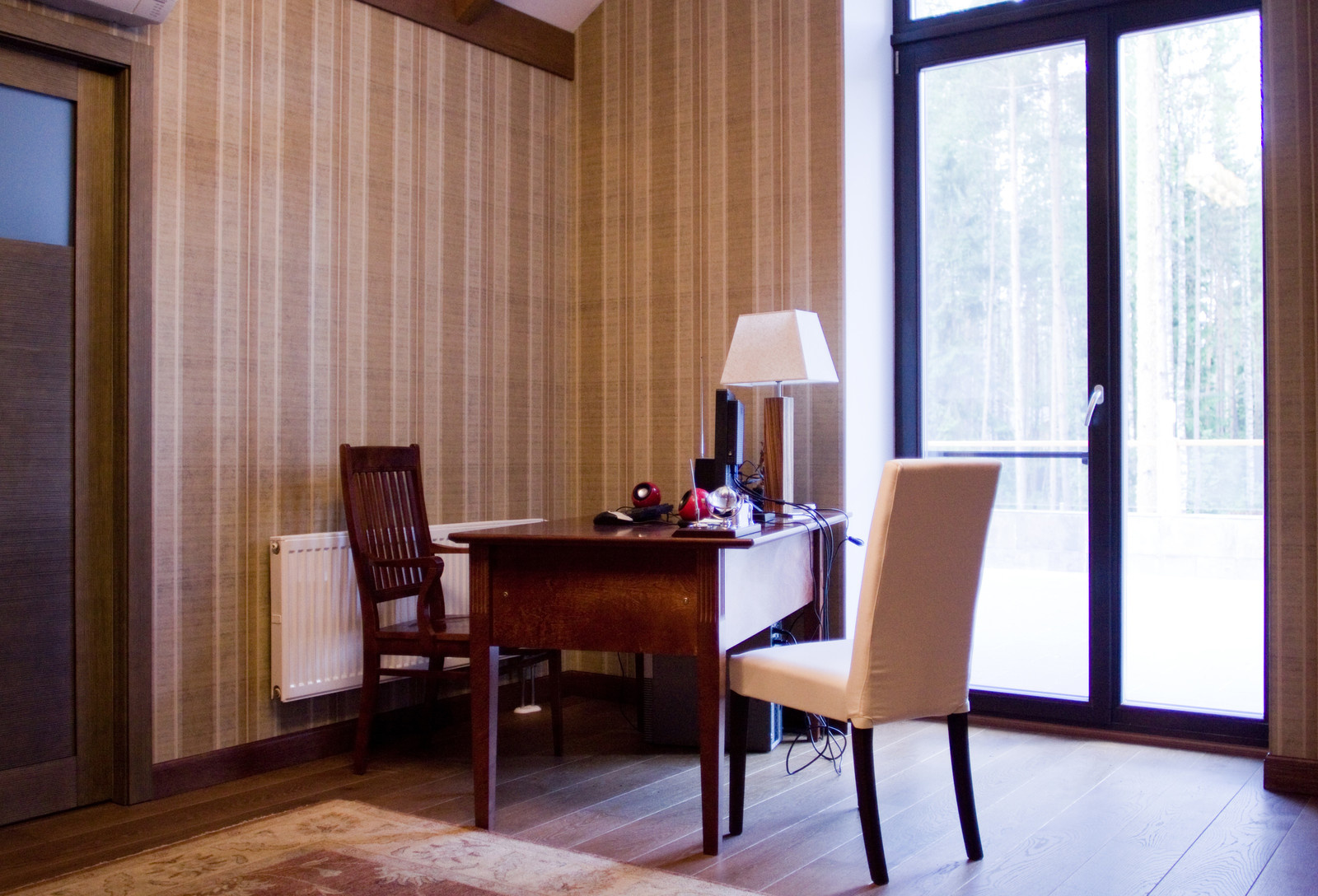 дом в пос.Западная Лица