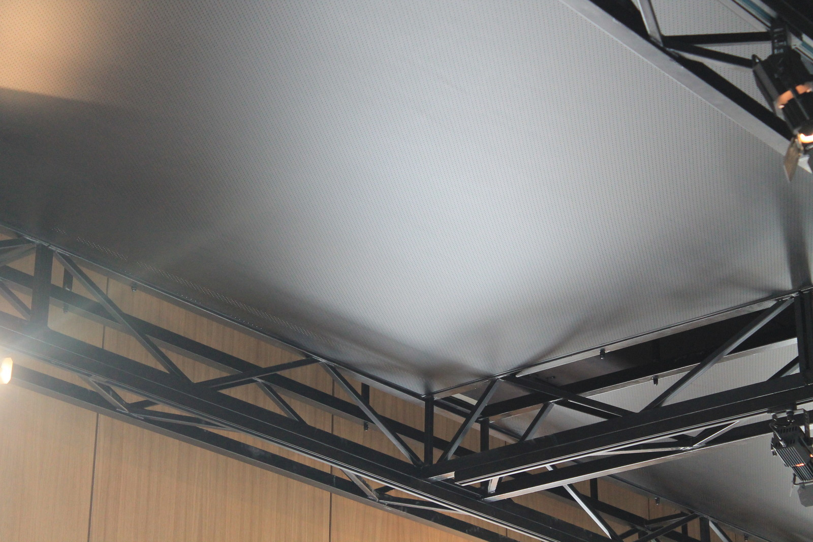 Перфорированные потолки