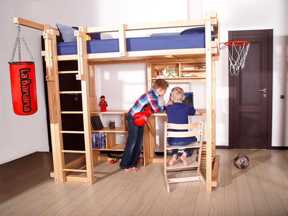 Кровать чердак с рабочей зоной для мальчика