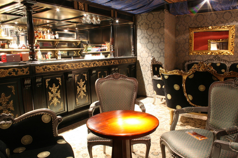 Обложка проекта: ночной клуб ЖАРА