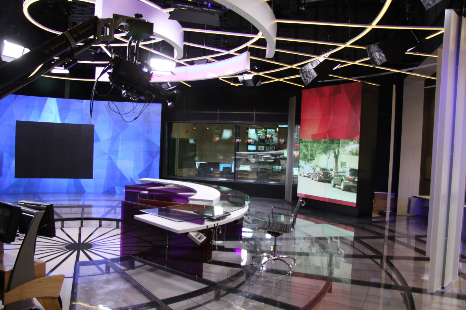 RTtoday, broadcfsting in Spanish