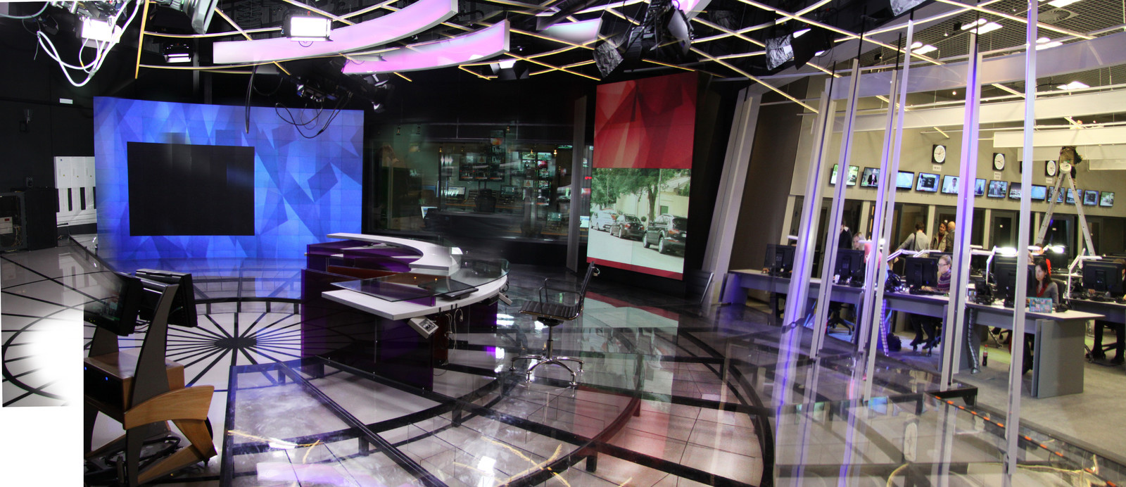 RTtoday, broadcfsting in Spanish