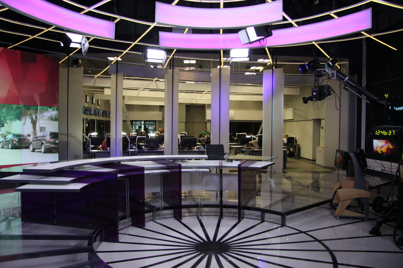 RTtoday, broadcfsting in Spanish