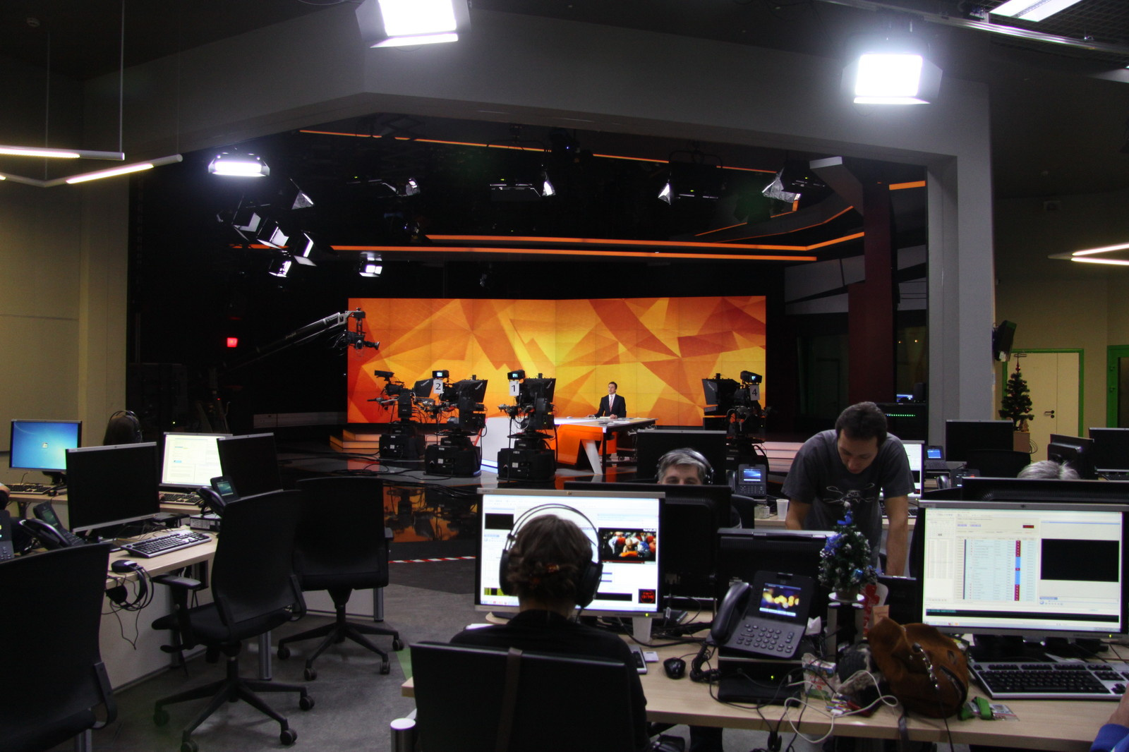 RTtoday, broadcasting in English