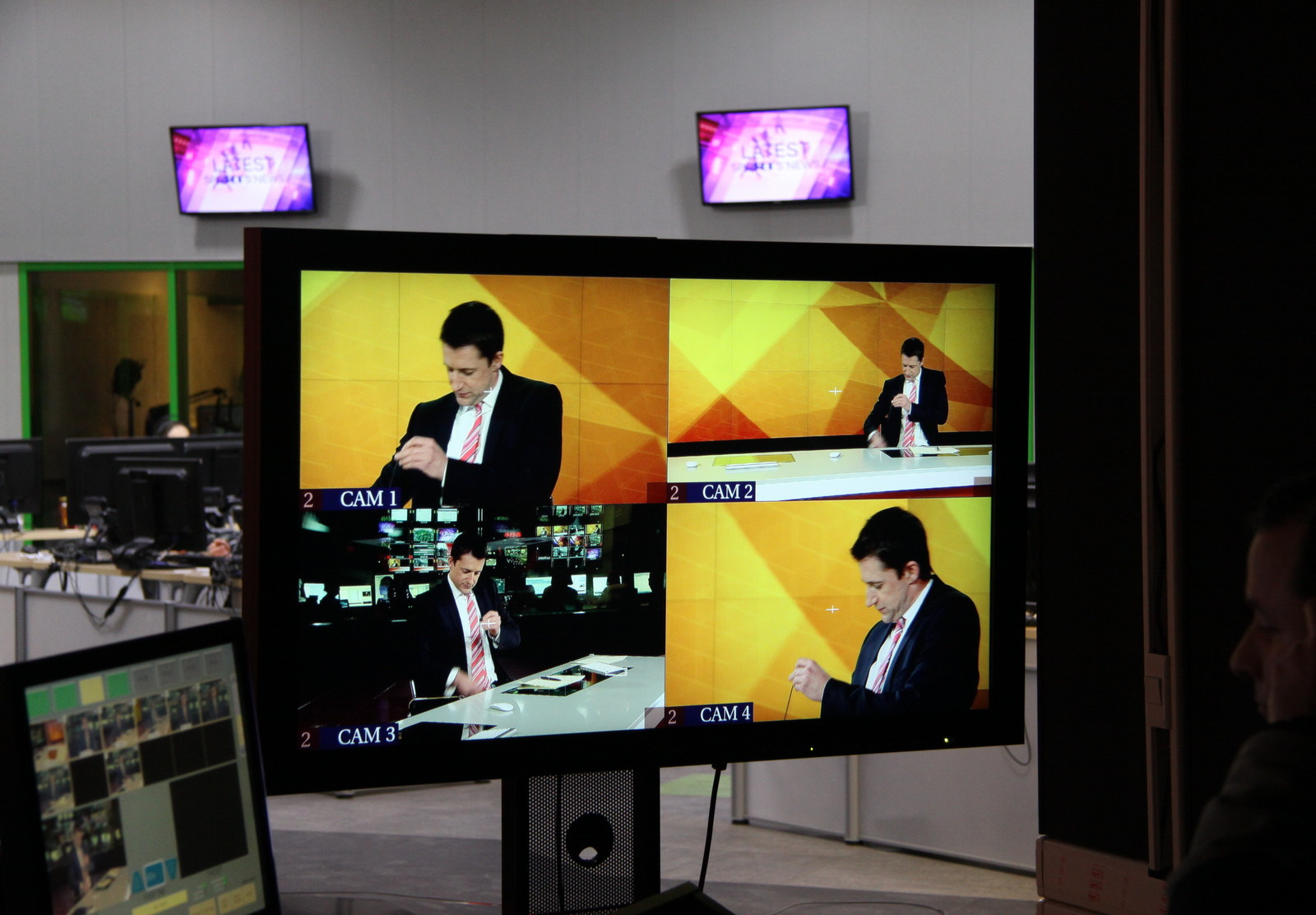 RTtoday, broadcasting in English