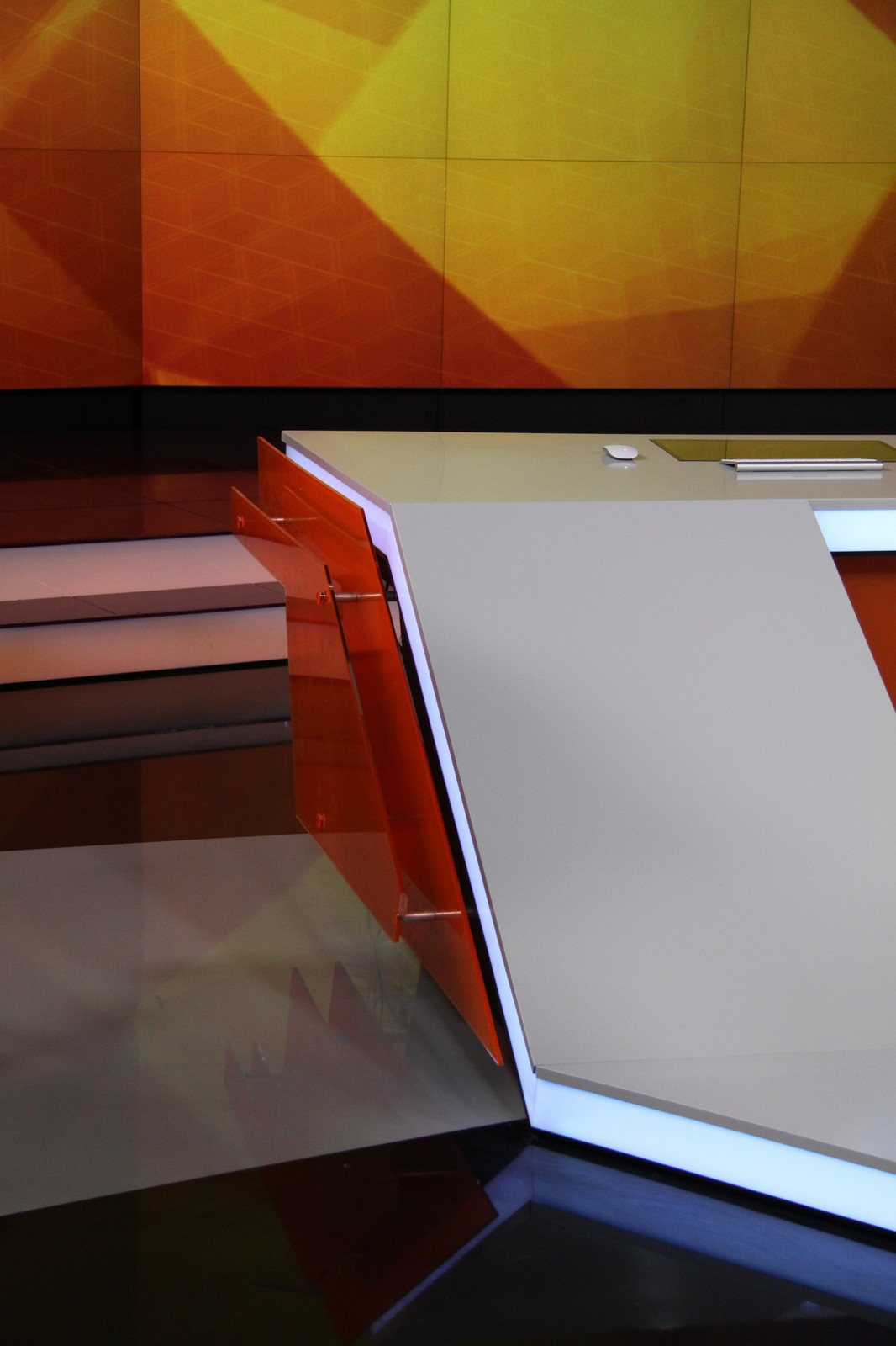 RTtoday, broadcasting in English