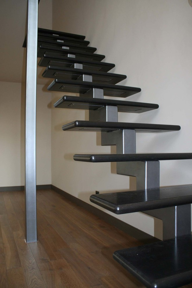 Лестницы и двери