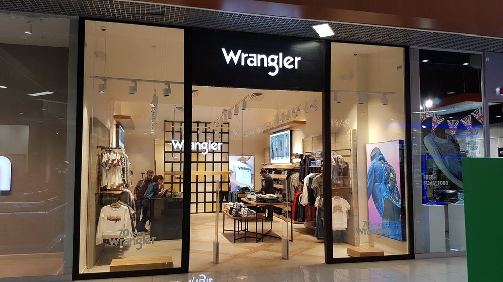 Саратов. Магазин WRANGLER.