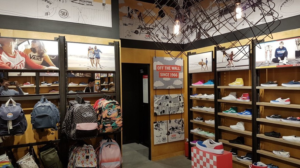 Саратов. Магазин VANS
