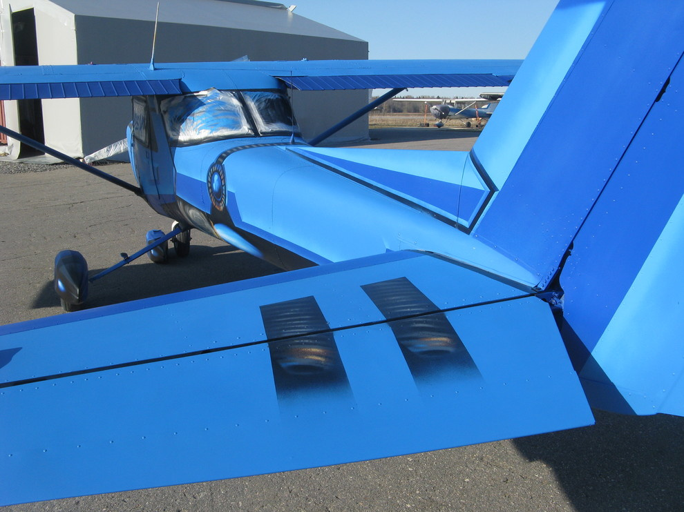 Роспись частного самолёта Cessna
