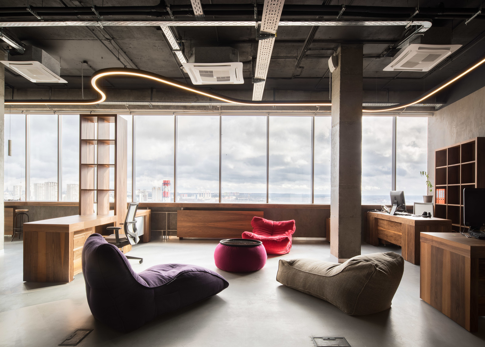 Интерьер для радиостанции