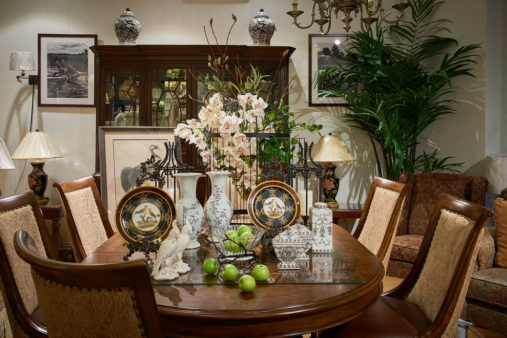 Оформление салона "Английские интерьеры"