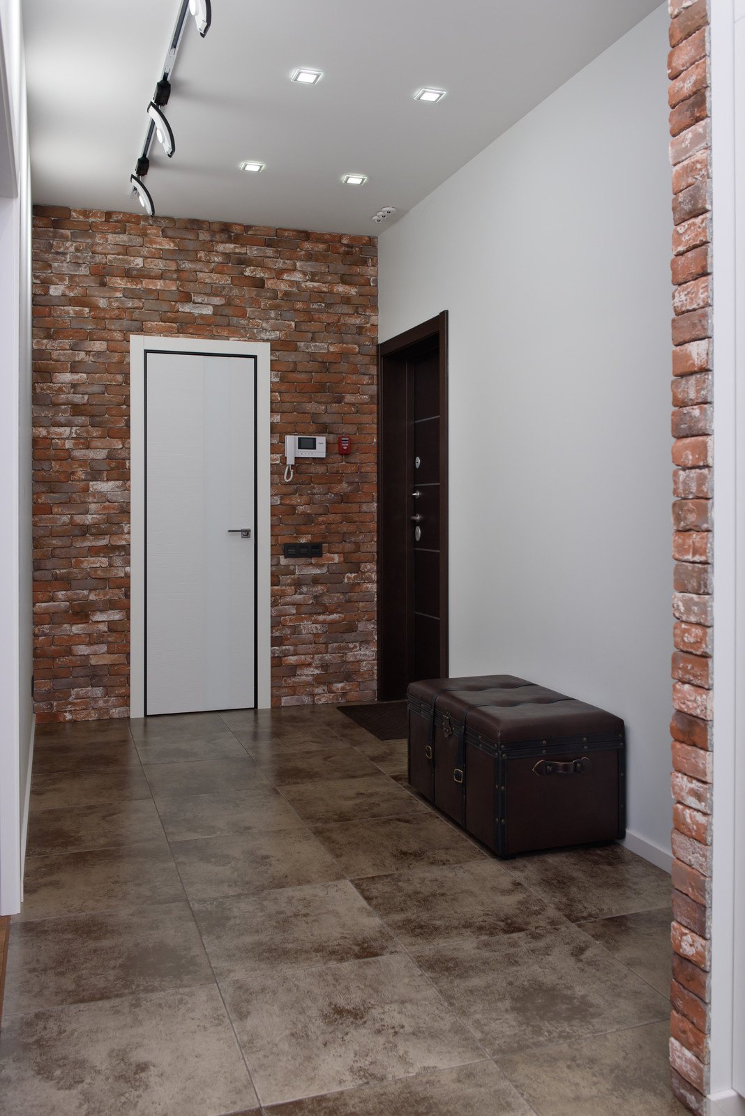 Интерьер по-мужски. Коридор