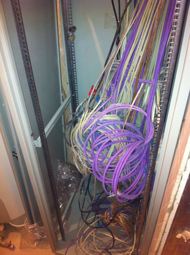 Телевидение и кино в квартире на Адмиралтейской