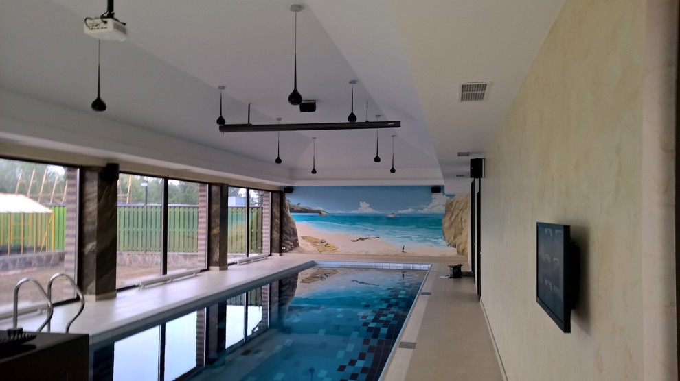 Кинотеатр в бассейне