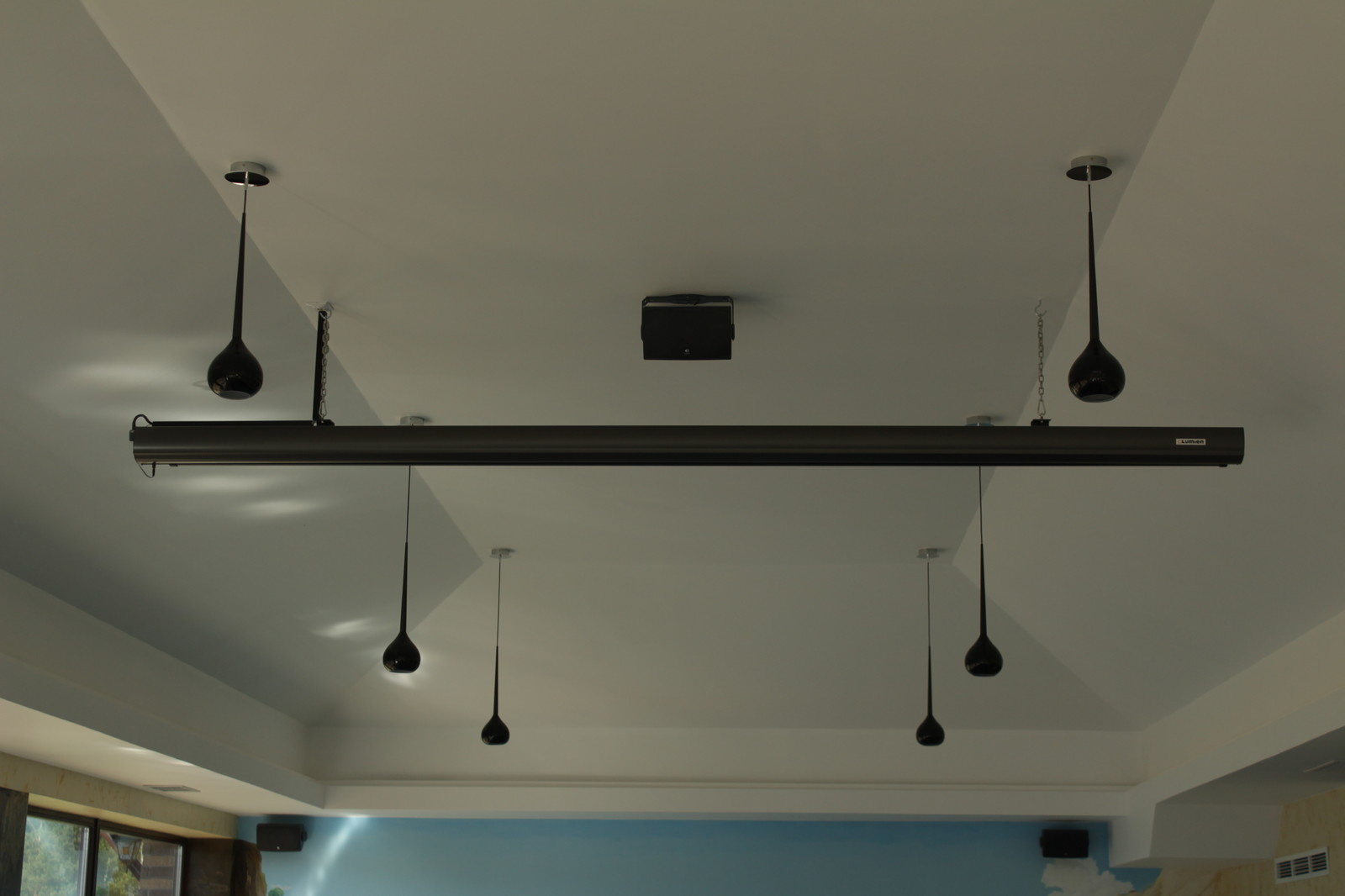 Кинотеатр в бассейне