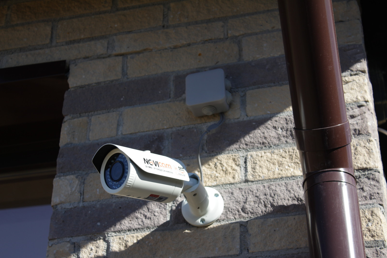 Кинотеатр в бассейне