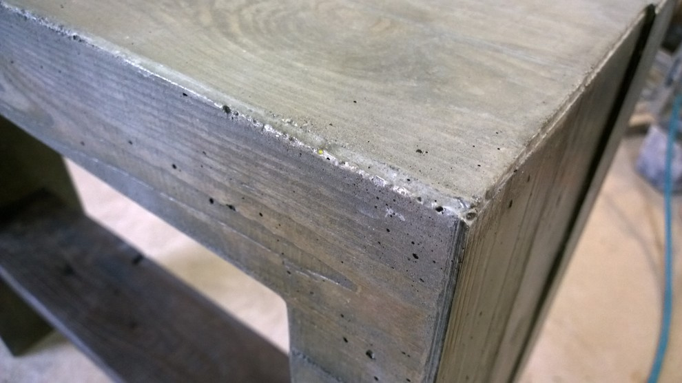 барный стол из бетона