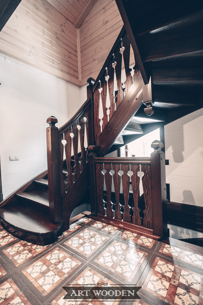 Холл в загородном доме