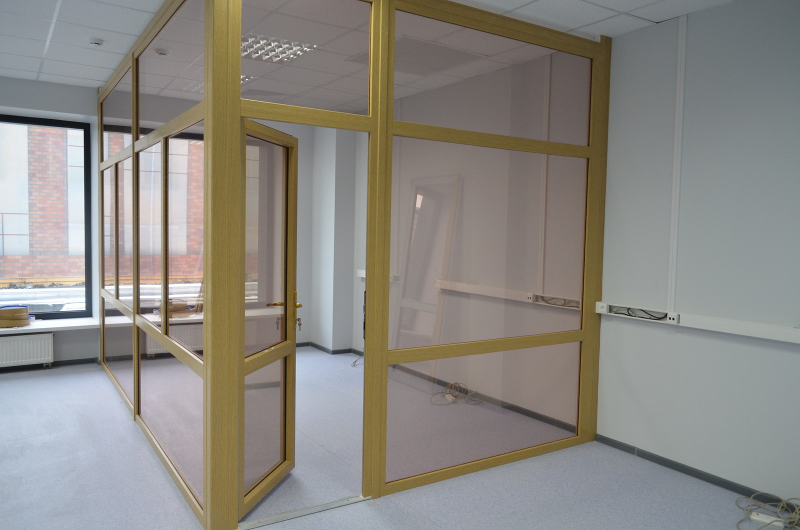 Ламинированные офисные перегородки в Москве