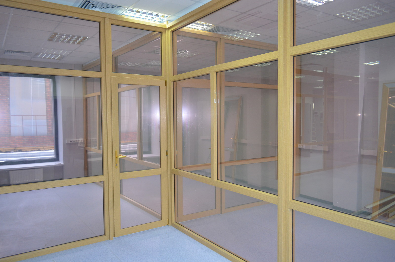 Ламинированные офисные перегородки в Москве