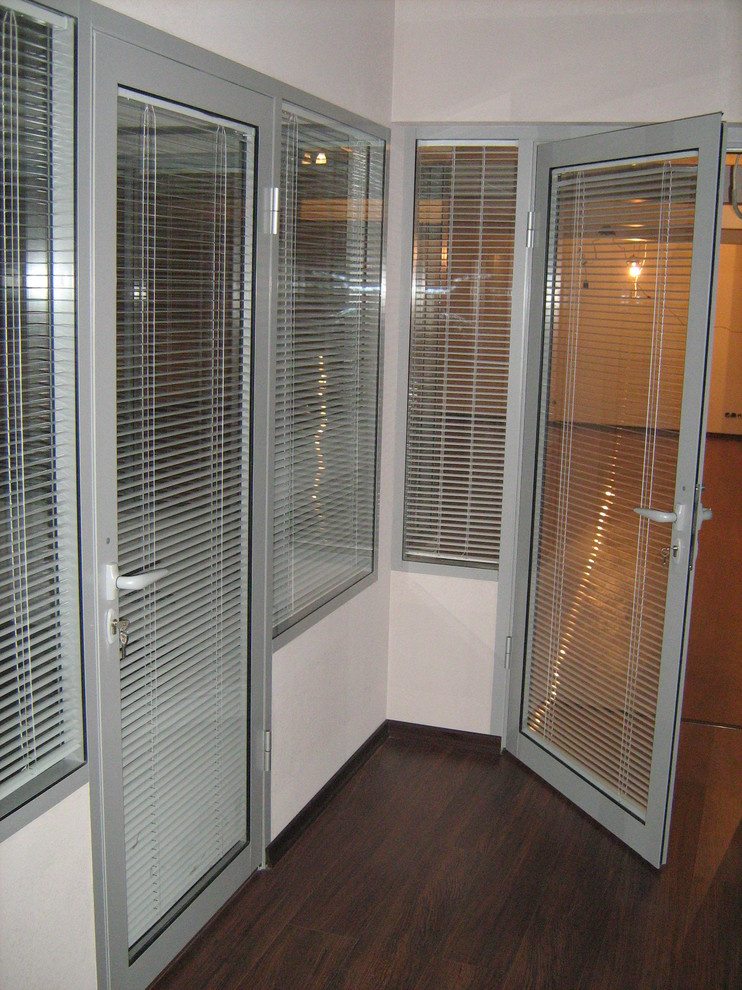 Внутреннее остекление в помещении/Перегородки