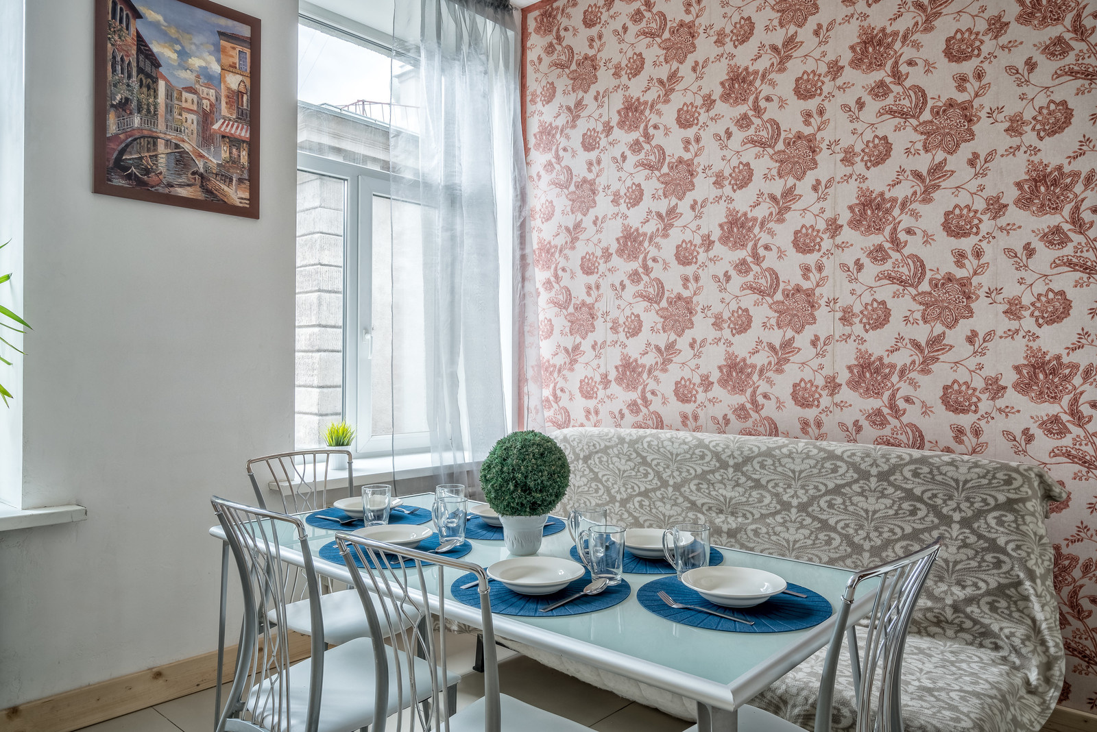 Хостел на Литейном