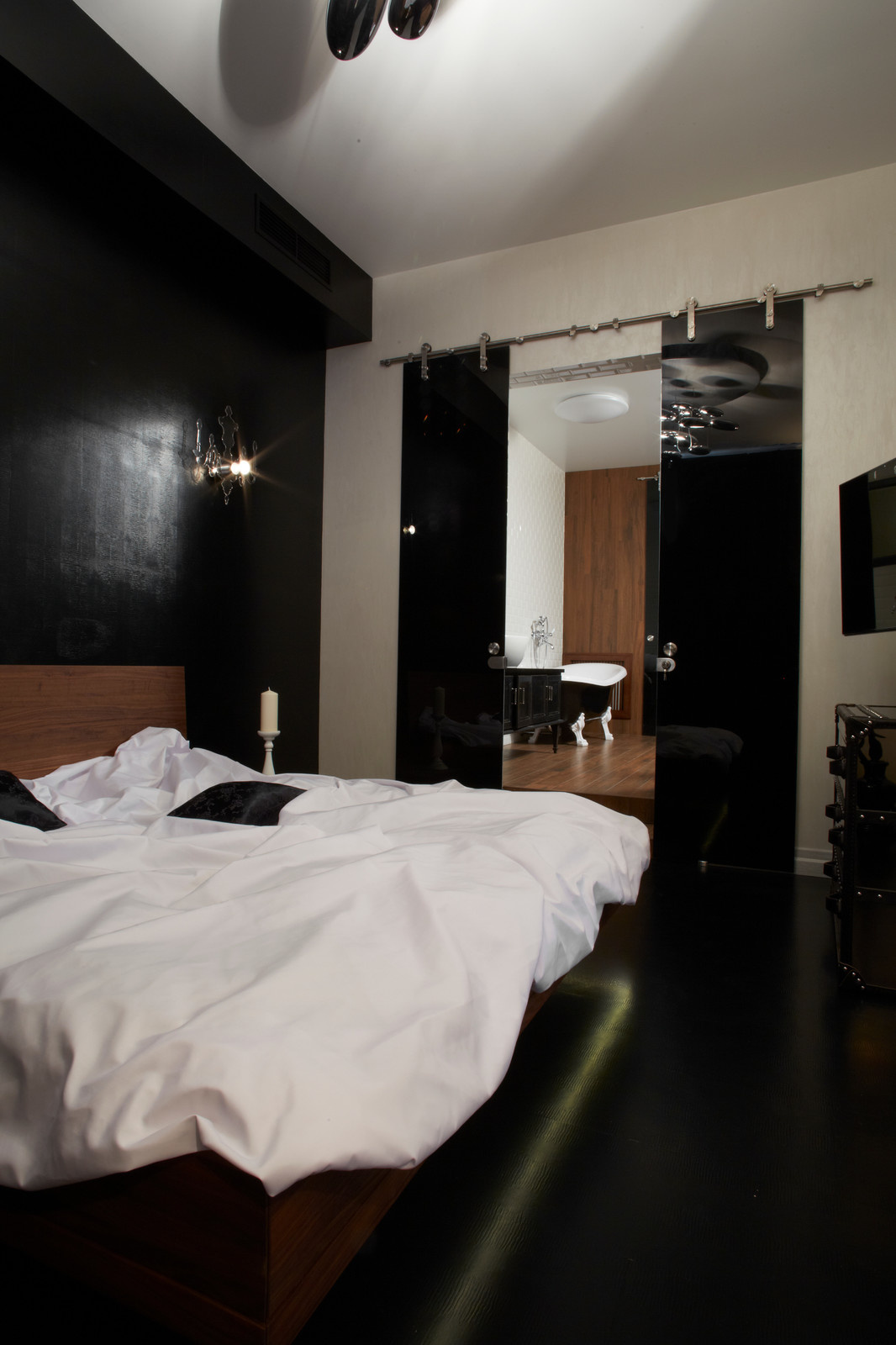 Эклектичная квартира в высотке на Котельнической набережной