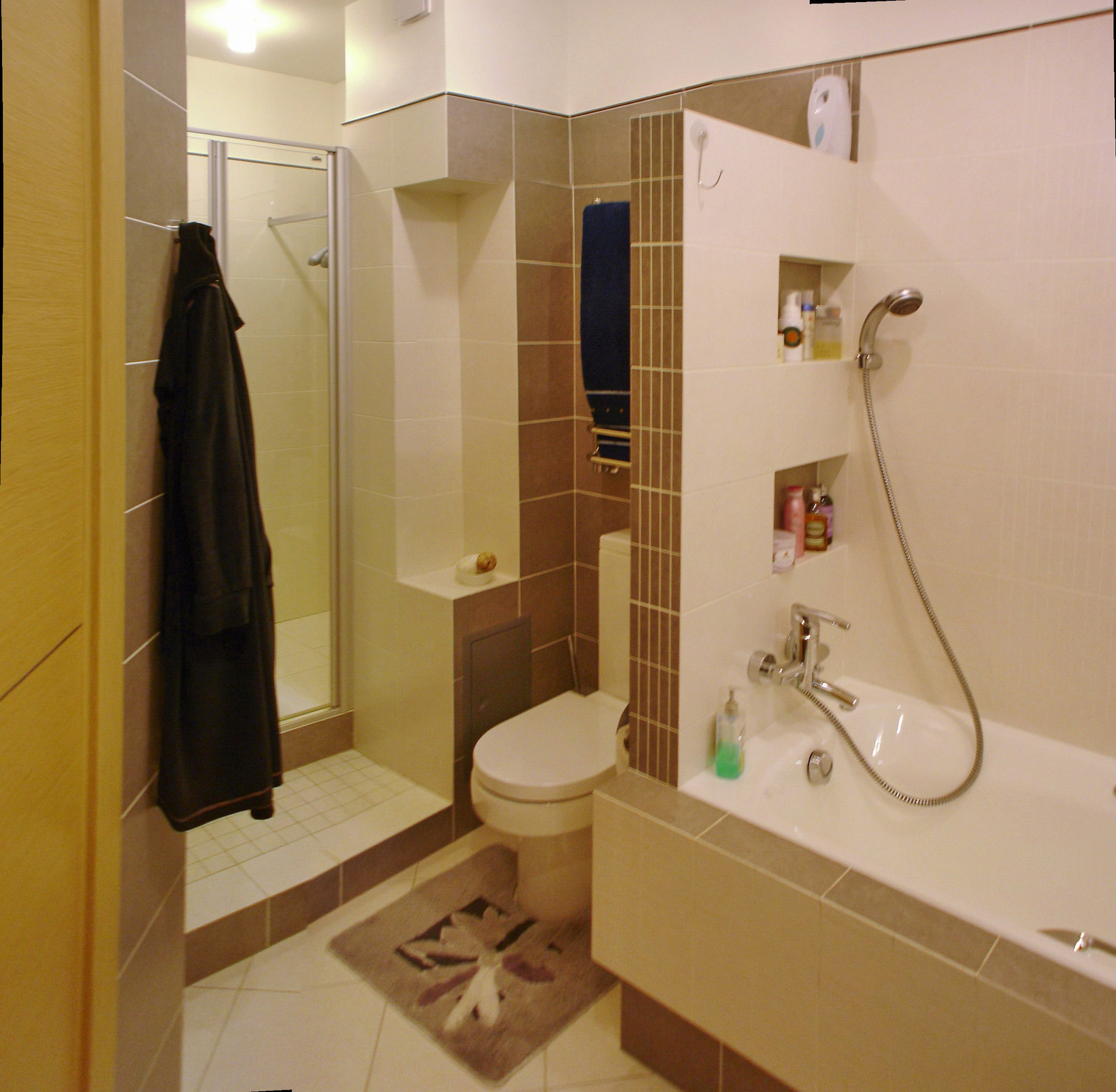 Три плюс один