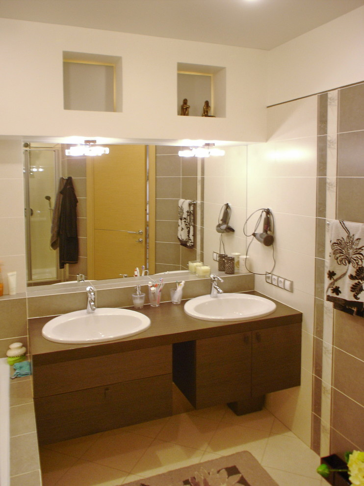 Три плюс один