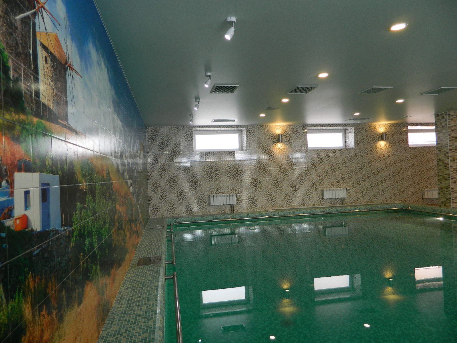 Частный бассейн