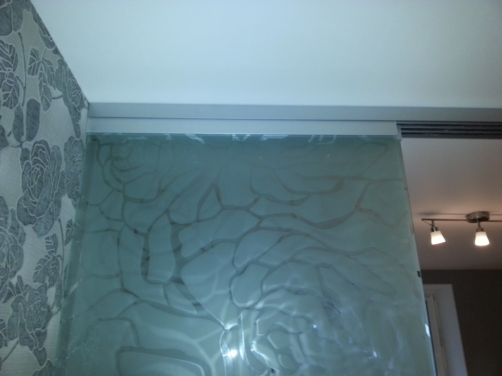 Телескопическая перегородка с рисунком GM Австрия