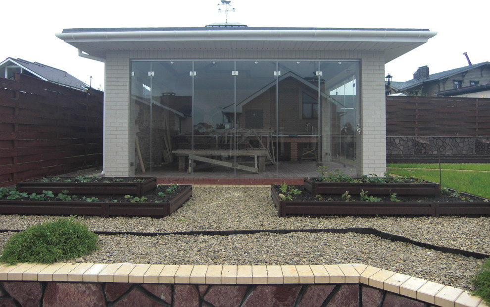 Остекление безрамное (террасы , беседки ,бассейны)