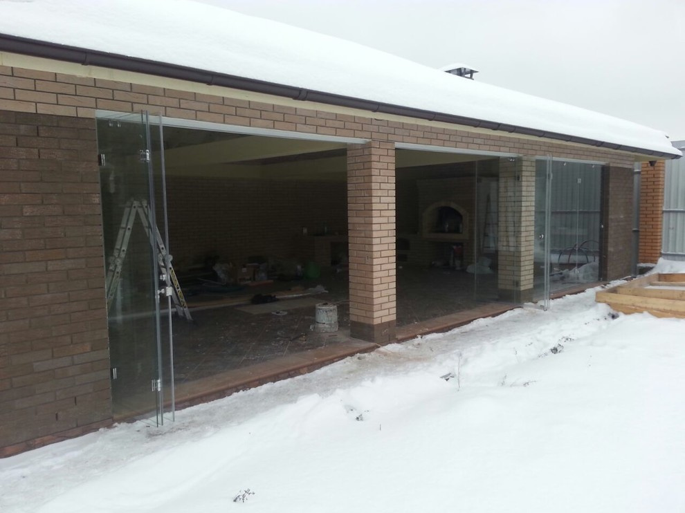 Остекление безрамное (террасы , беседки ,бассейны)