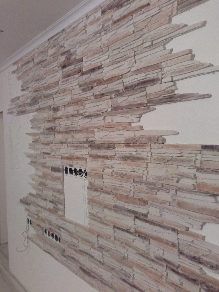 Отделка квартиры декоративным камнем Скальник