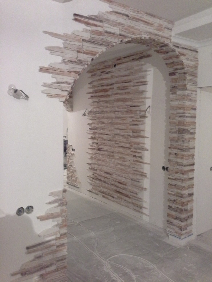 Отделка квартиры декоративным камнем Скальник