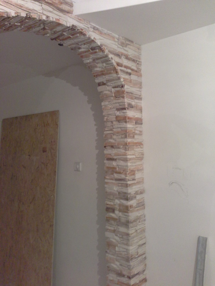 Отделка квартиры декоративным камнем Скальник