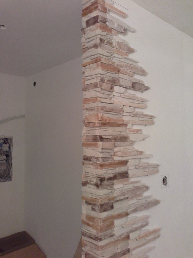 Отделка квартиры декоративным камнем Скальник