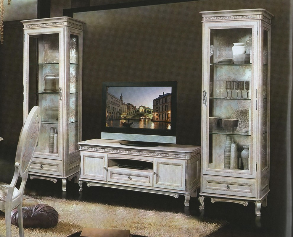 Обложка проекта: ФАЛЬКОНЕ - массив дуба в интерьере