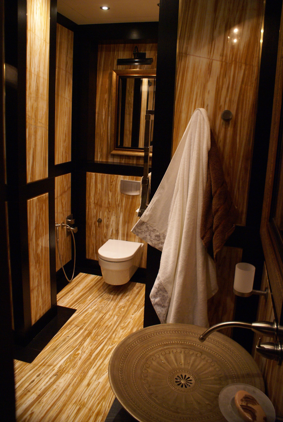 Moscow FULLHOUSE....