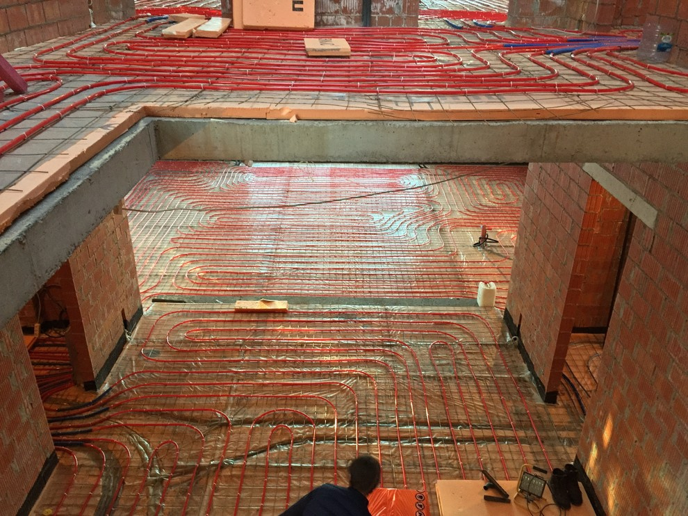 Водяной теплый пол в Охта-Парке