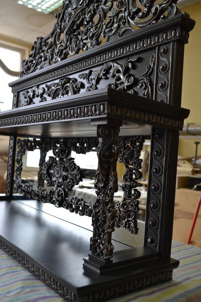 полка резная